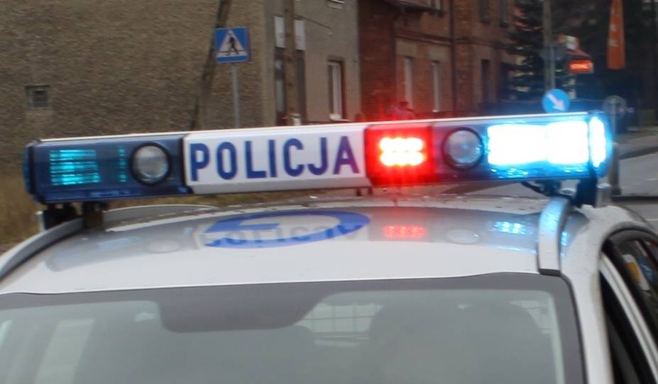 Podwójny gaz i napaść na funkcjonariuszy