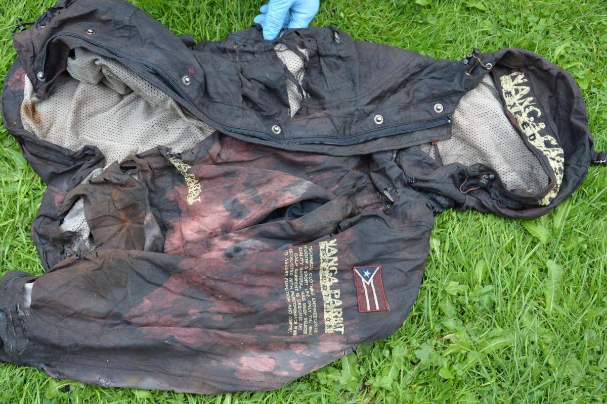 Zakopiańska policja publikuje zdjęcia rzeczy odnalezionych w Dolinie Roztoki