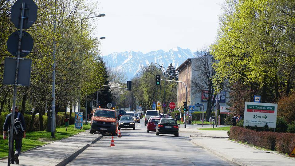 Trwają pozimowe remonty dróg