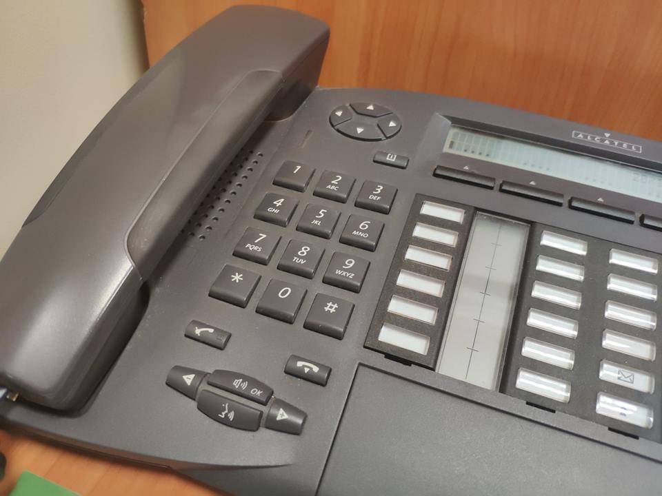 Nowe metody działania oszustów - każą wybierać 997