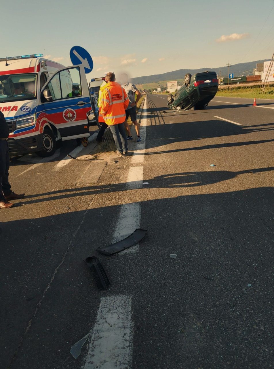 Wczorajszy wypadek na skrzyżowaniu Szaflarskiej z zakopianką (zdjęcia)