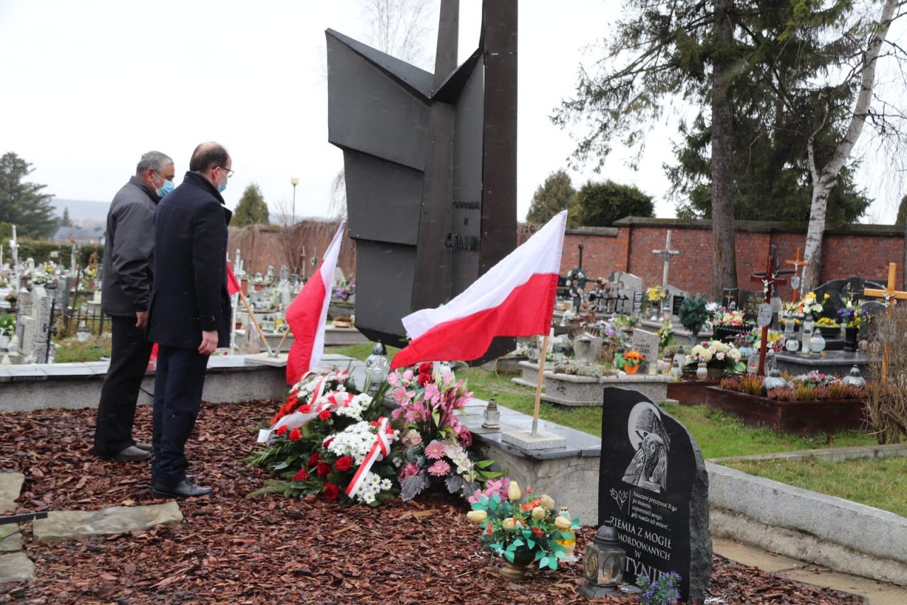 Władze samorządowe uczciły Dzień Pamięci Ofiar Zbrodni Katyńskiej
