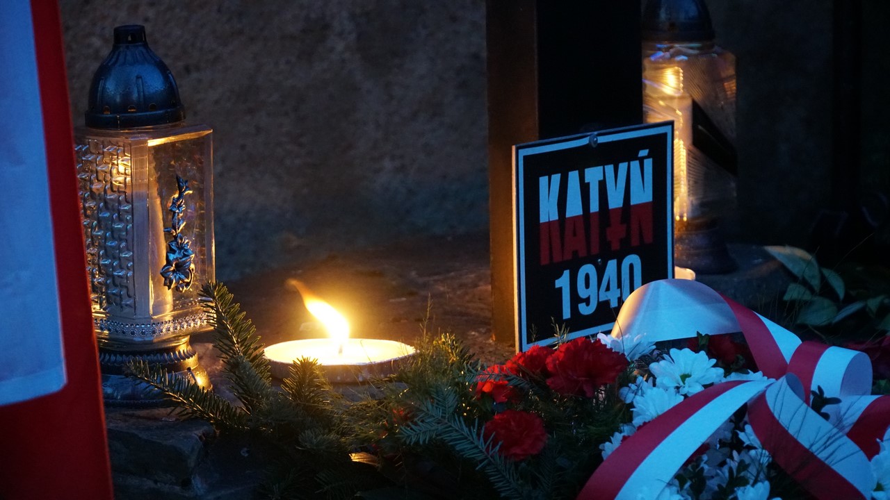 Dziś Dzień Pamięci Ofiar Zbrodni Katyńskiej