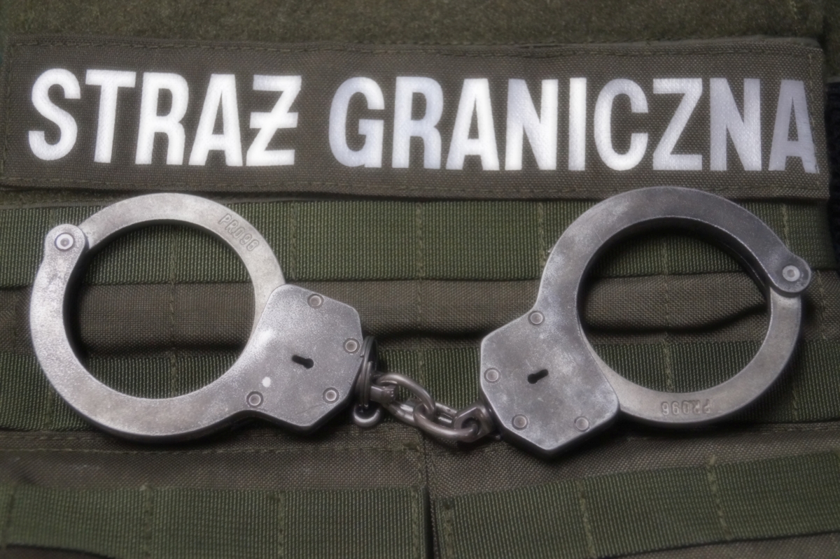 Groźni przestępcy opuszczą Polskę