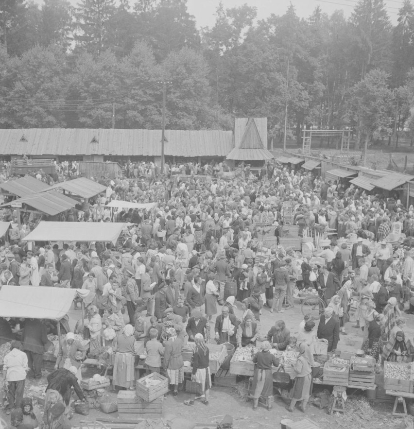 Nowotarski jarmark na archiwalnych zdjęciach