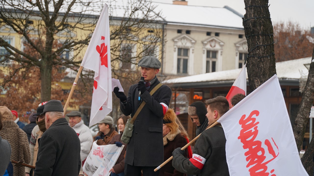 Nowy Targ: 40. rocznica wprowadzenia stanu wojennego w Polsce (FOTO, video)