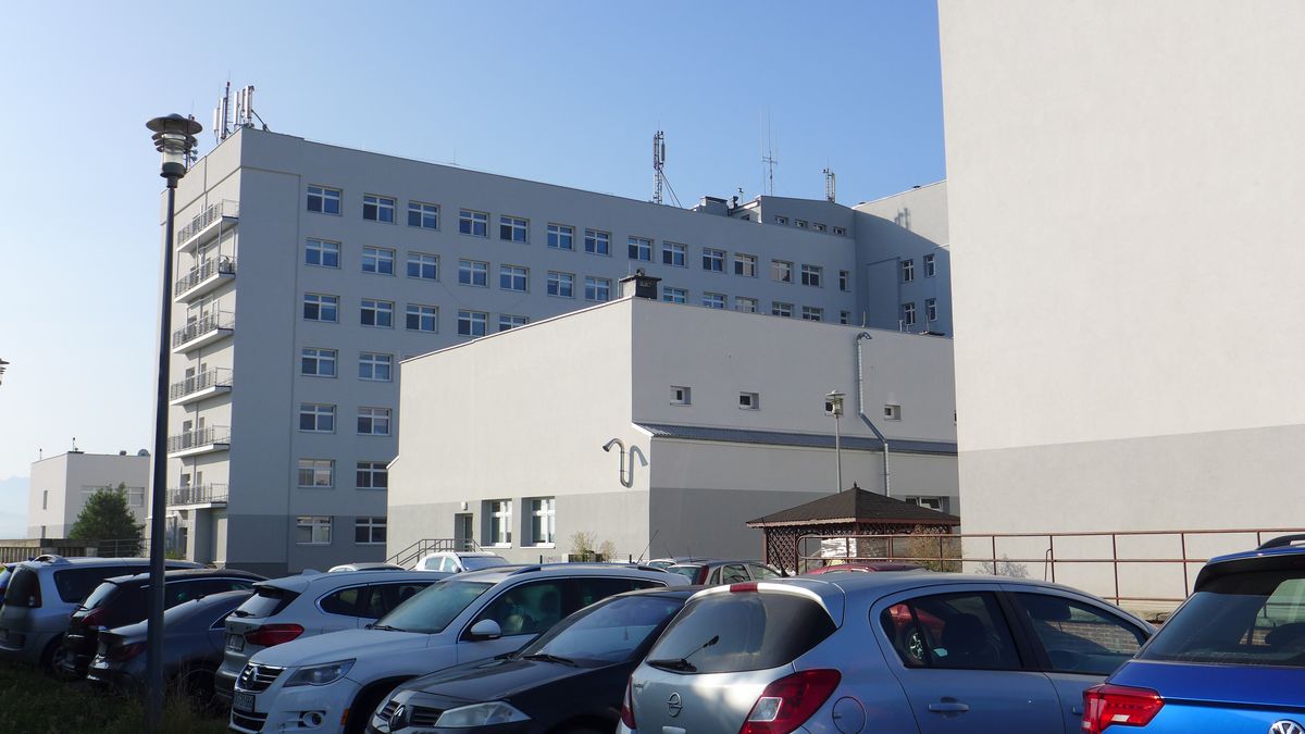 W Podhalańskim Szpitalu – mały bufor na covidowym oddziale i pacjentki z Zakopanego