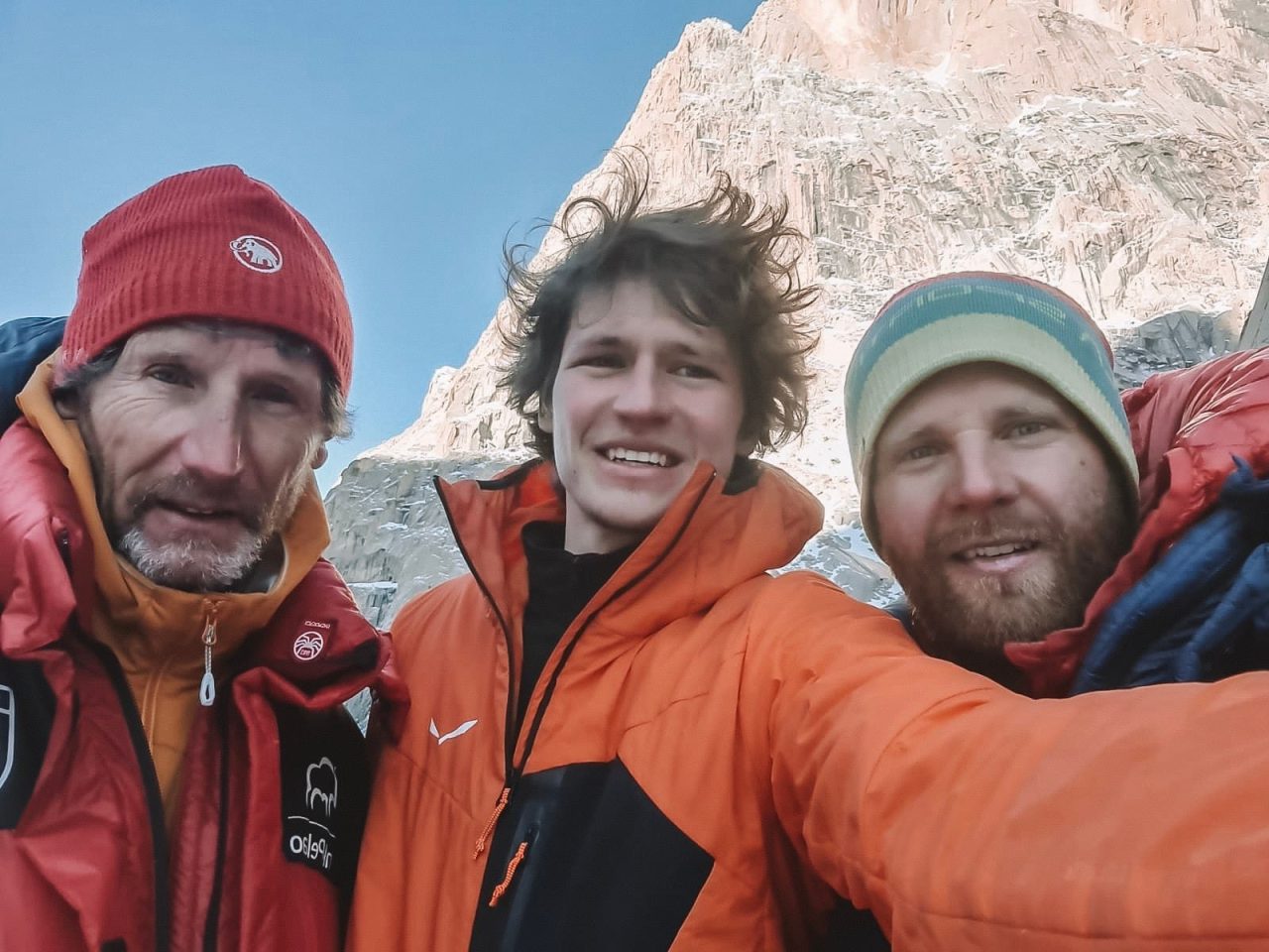 Himalaiści zakończyli wyprawę na Trango Nameles Tower. To pierwszy zespół, który podjął próbę wejścia na szczyt zimą