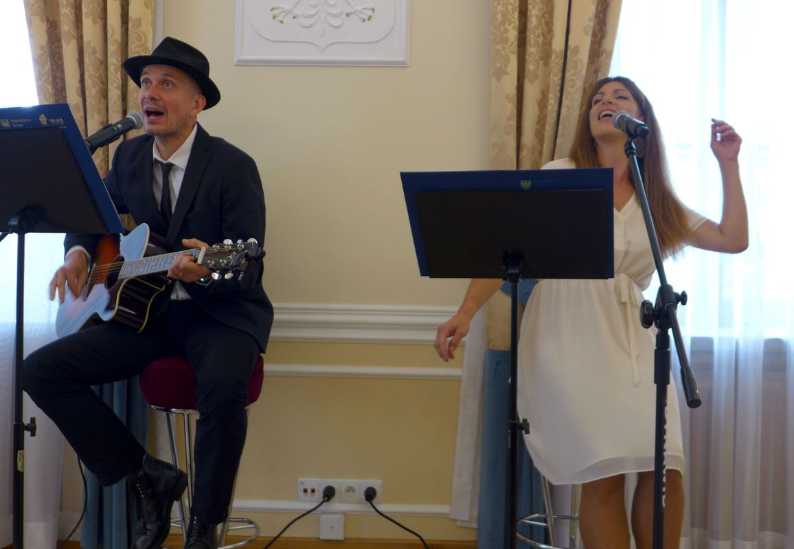 Salon Poezji - Leonard Cohen w porywającej interpretacji bielskich aktorów