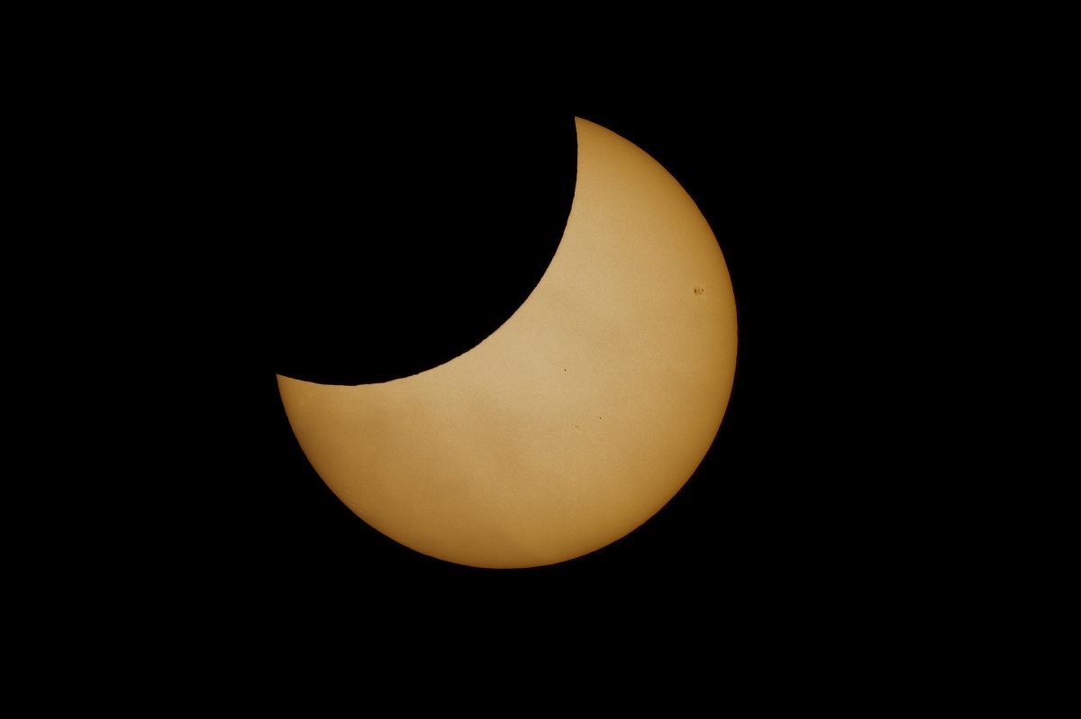 Częściowe zaćmienie słońca widziane z Podhala