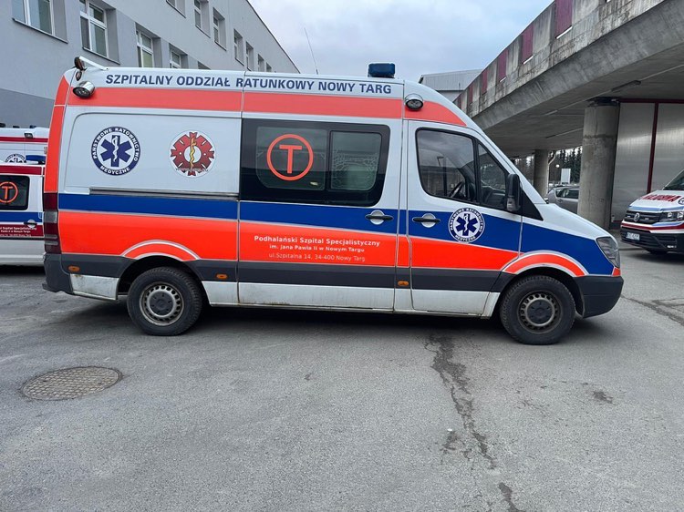 Dobro zawsze wraca. Szpital z Nowego Targu przekaże karetkę dla Ukrainy