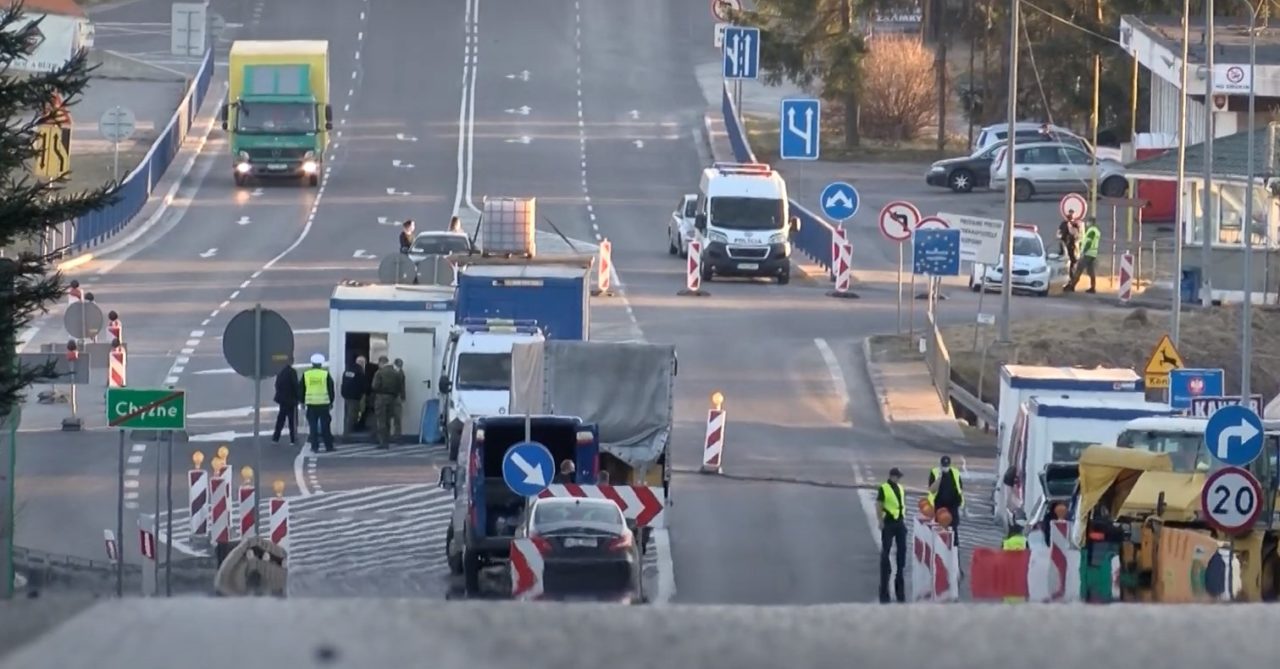 Tymczasowo przywrócono kontrole graniczne ze Słowacją