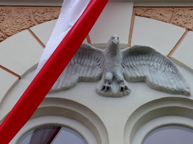 P4350133-1.jpg