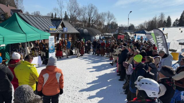 d28481d2-1de8-4c89-85fe-e81f45c33f37.jpg