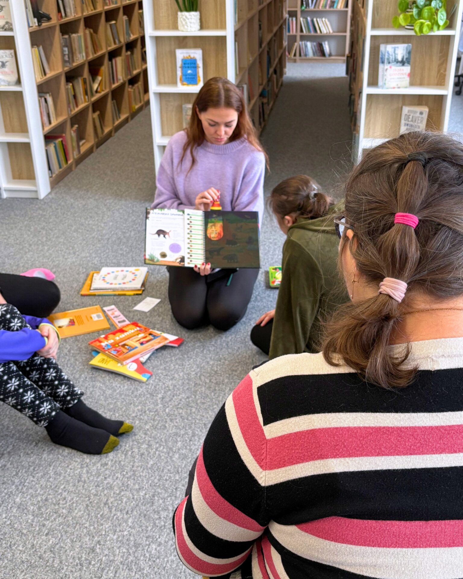 Lekcje biblioteczne dla najmłodszych czytelników i nie tylko (GALERIA)