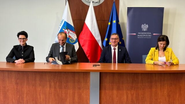 aef426d9-69ea-4076-b170-dd9c7d0d87ed.jpg