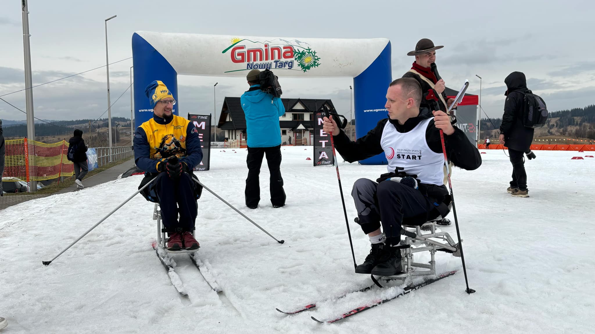 Mistrzostwa Polski w Parasportach Zimowych na CNB Klikuszowa. Sportowa Rywalizacja i Niezłomny Duch (GALERIA)