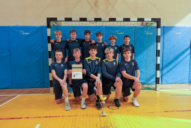 tn_2025_03_10_zawody_miedzyszkolne_pilka-165.jpg