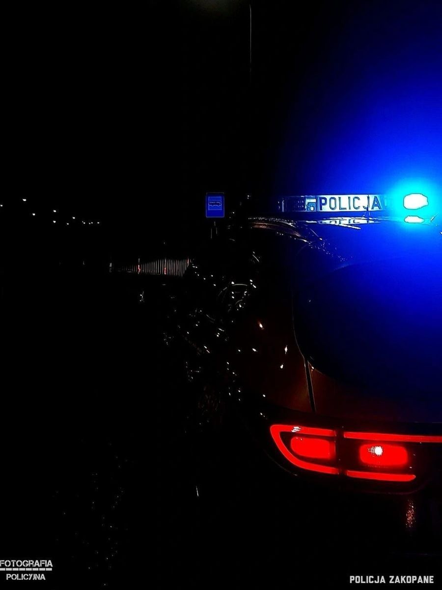 Nadmierna prędkość, alkohol i poszukiwana nastolatka