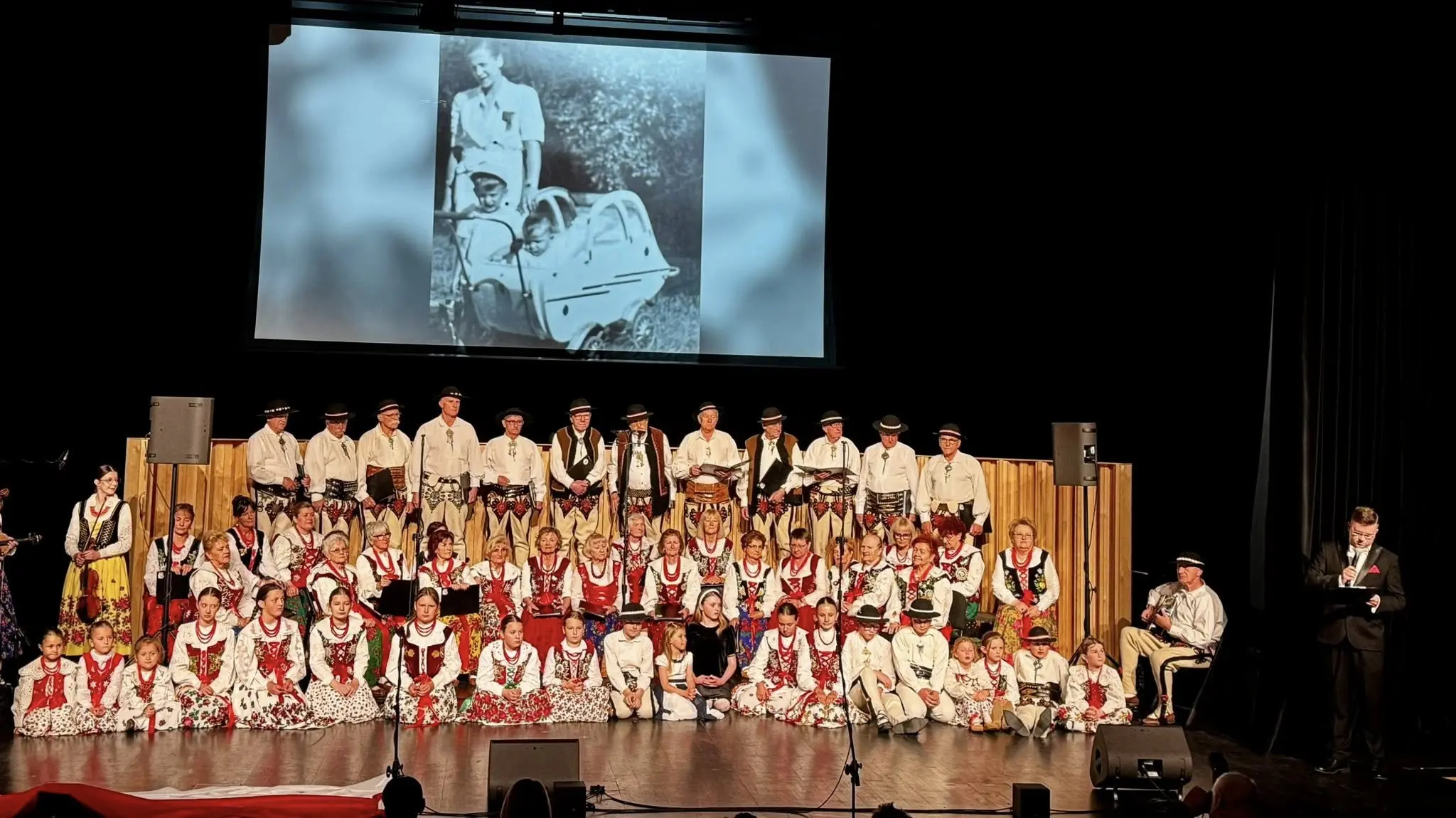 „Polka mnie zrodziła” – wzruszający koncert ku czci Matek w Nowym Targu