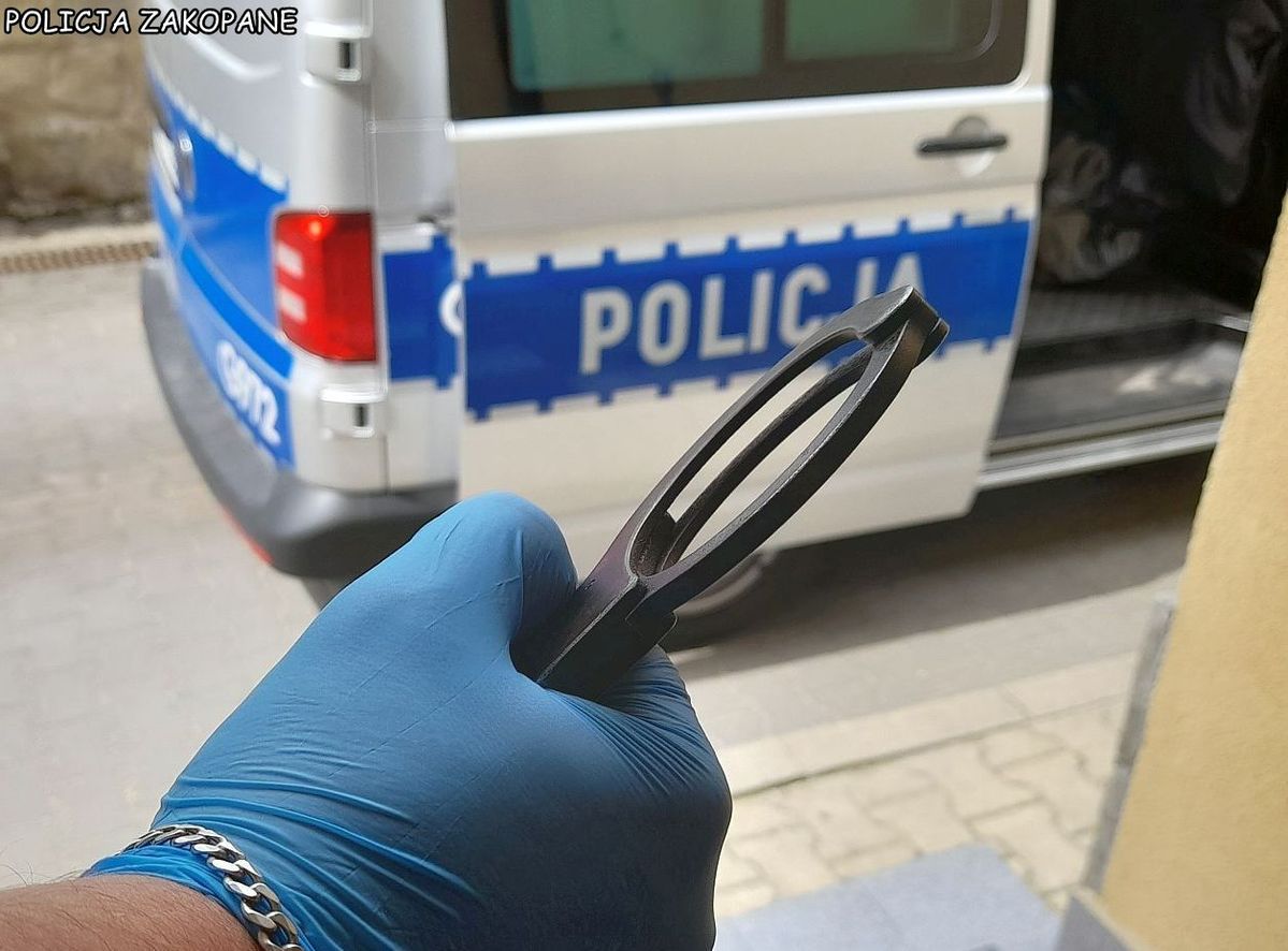 Poszukiwany listem gończym zatrzymany przez zakopiańskich policjantów