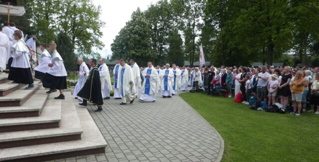 c77.jpg