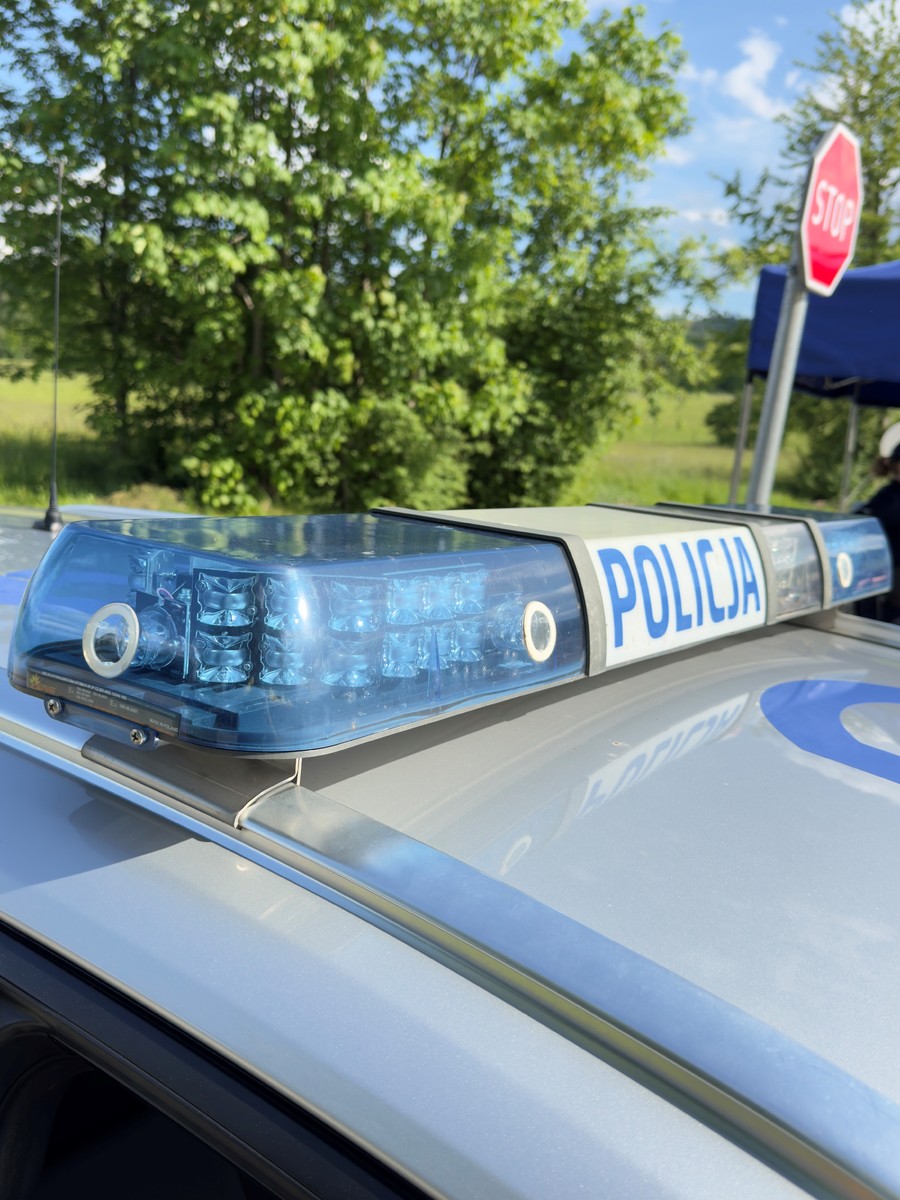 Działania nowotarskiej policji przeciwko nieprawidłowemu parkowaniu