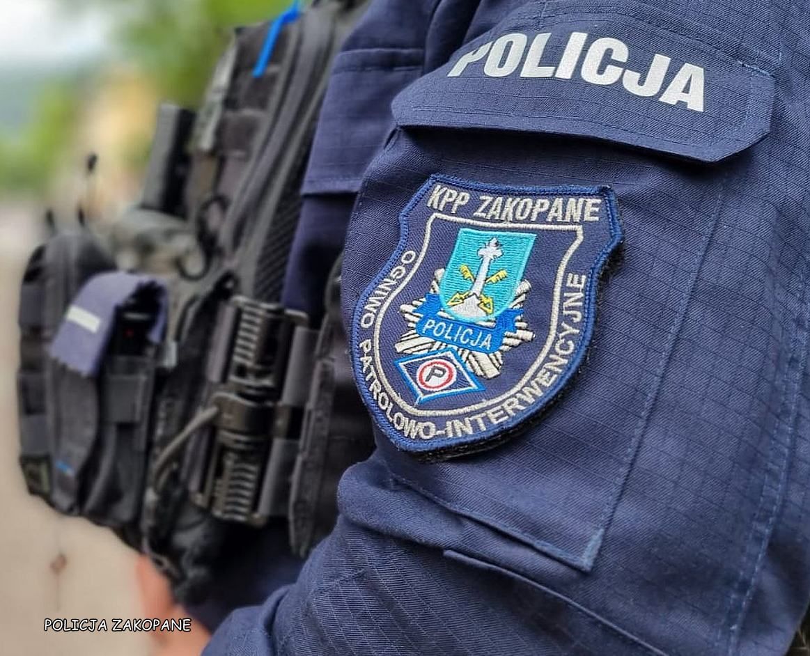 Najpierw 20, później 200 zł. Cudzoziemiec próbował przekupić policjantów