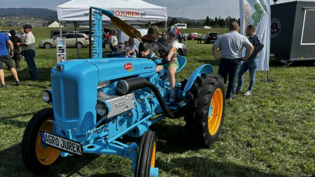 8ac682ee-51ee-46c5-8539-cb0220d1f645.jpg