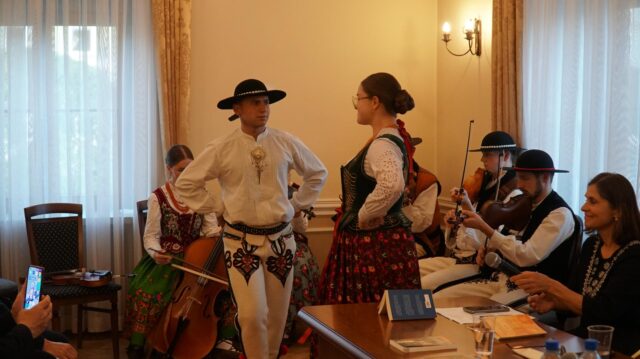 DSC01373-Copy.jpg