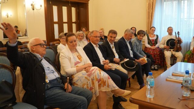DSC01378-Copy.jpg