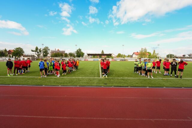 2026_06_17_zawody_miedzyszkolne_stadion_1.jpg