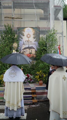 DSC01698-Copy.jpg