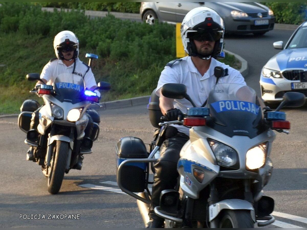 Kierujący motocyklami w powiecie tatrzańskim pod nadzorem drogówki